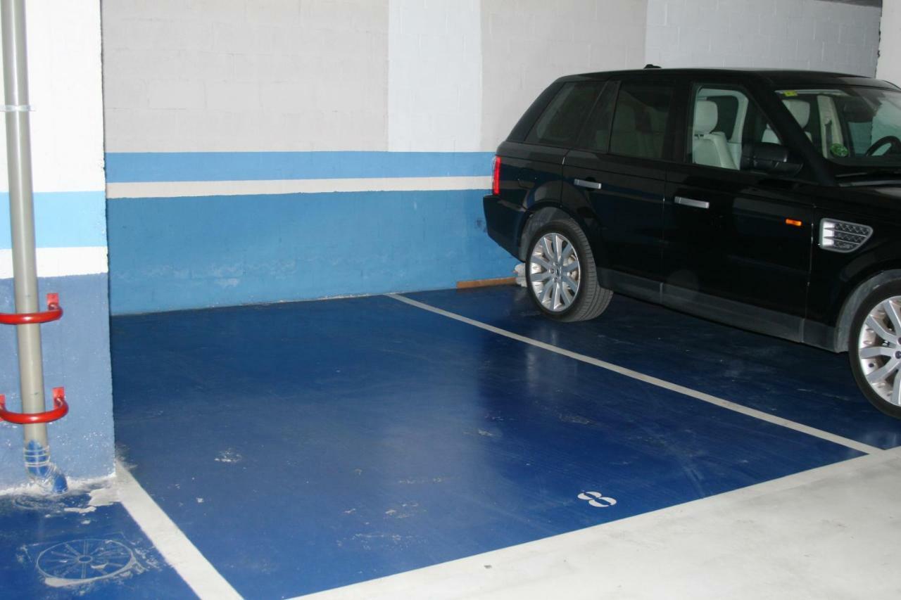 Apartamento Malaga Centro Y Playa-Parking Екстериор снимка