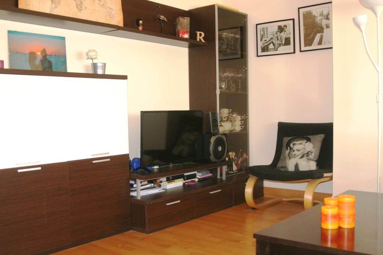 Apartamento Malaga Centro Y Playa-Parking Екстериор снимка