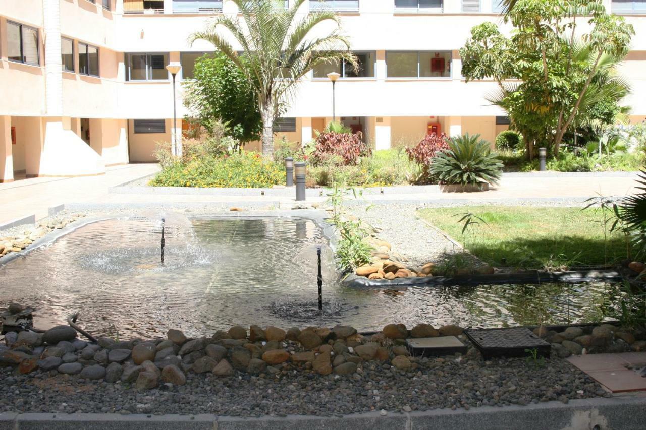 Apartamento Malaga Centro Y Playa-Parking Екстериор снимка